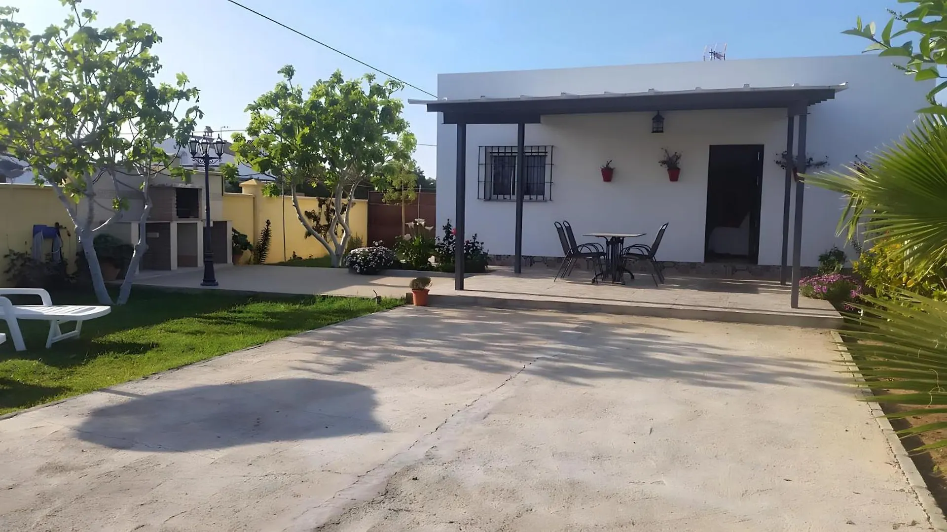 Loft Con Barbacoa Y Jardin Privado, Solo Familias Y Parejas Apartment Conil De La Frontera